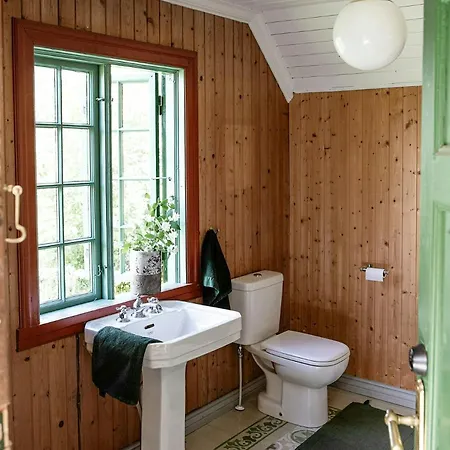 Vakantiehuis Summerhouse From 1908 With Private